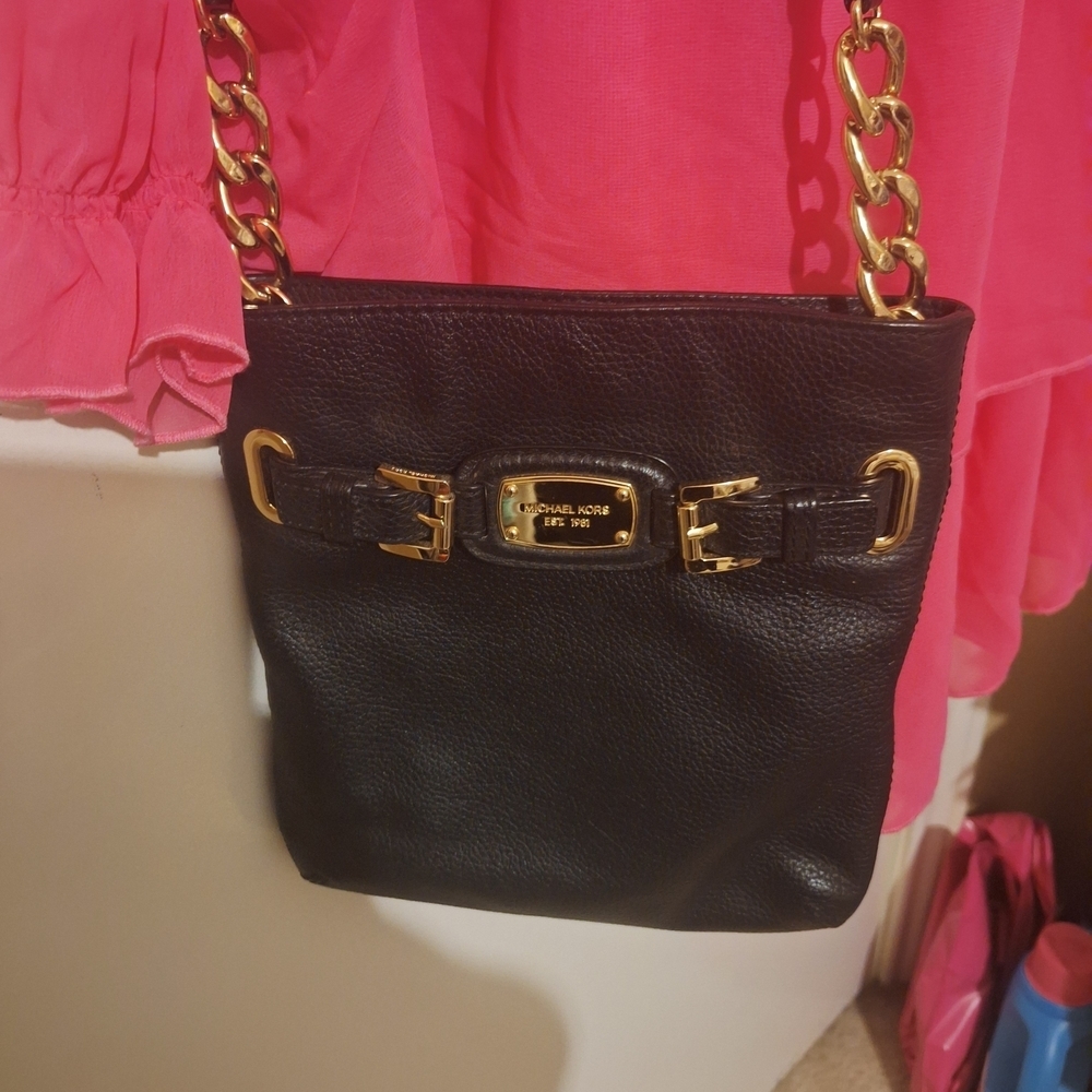 Michael Kors Black Crossbody Bag - Picture 2 of 9